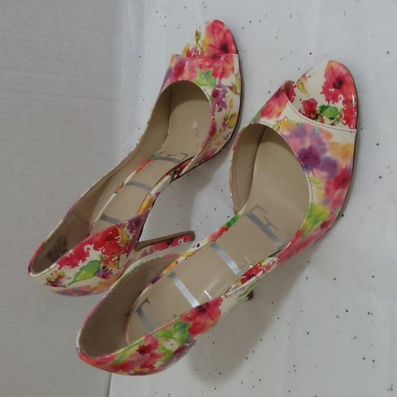 Elle Shoes - 🌷Elle Women's Pink Floral Size 10 Pumps